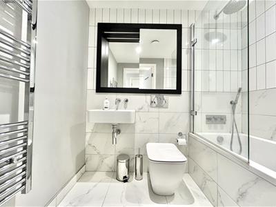 Picture 30